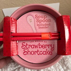 Strawberry Shortcake Ramen Bowl with Ramen Spoon and chopsticks Brand New